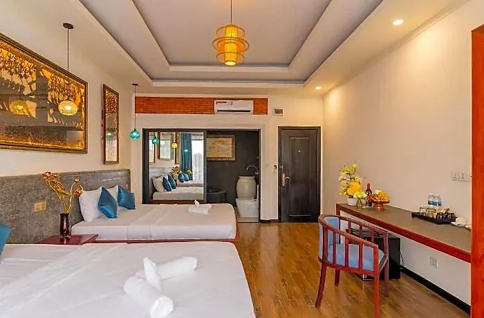 Hotel Angkor Rithy Team